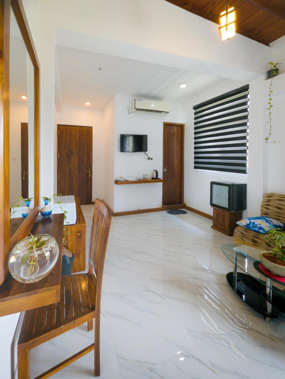 Airport Hotel By Cmb Apartments نيجومبو المظهر الخارجي الصورة